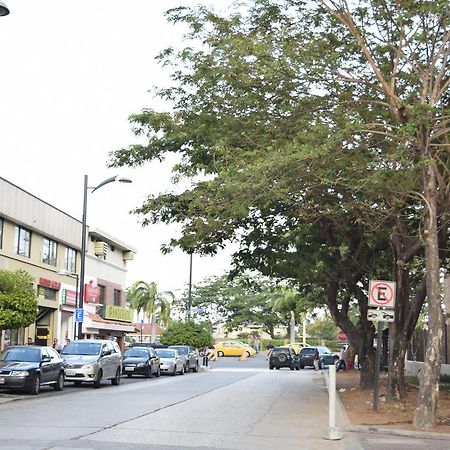 Alojamiento Castelnouvo, Entre Rios, Guayaquil, Ecuador Eksteriør billede